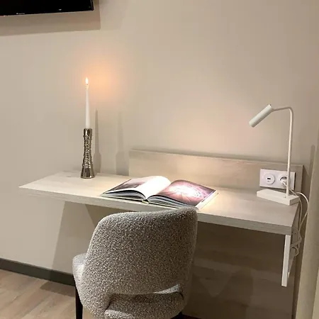 Du Commerce-restaurant Au Couteau Nogent (Haute-Marne)