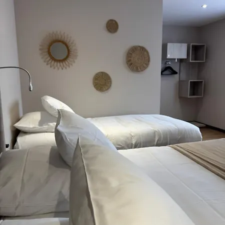 Du Commerce-restaurant Au Couteau Hotel Nogent (Haute-Marne)