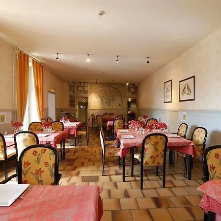 Hotel Du Commerce-restaurant Au Couteau Nogent (Haute-Marne)