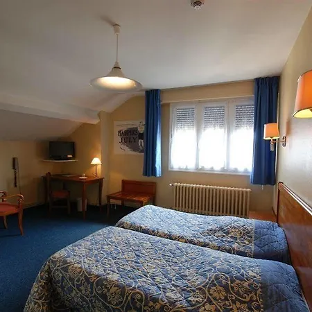 Du Commerce-restaurant Au Couteau Hotel Nogent (Haute-Marne)