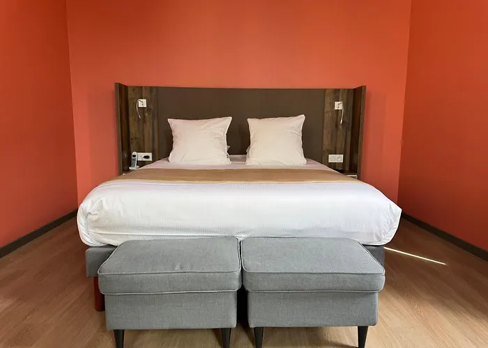 ホテル Du Commerce-restaurant Au Couteau Nogent